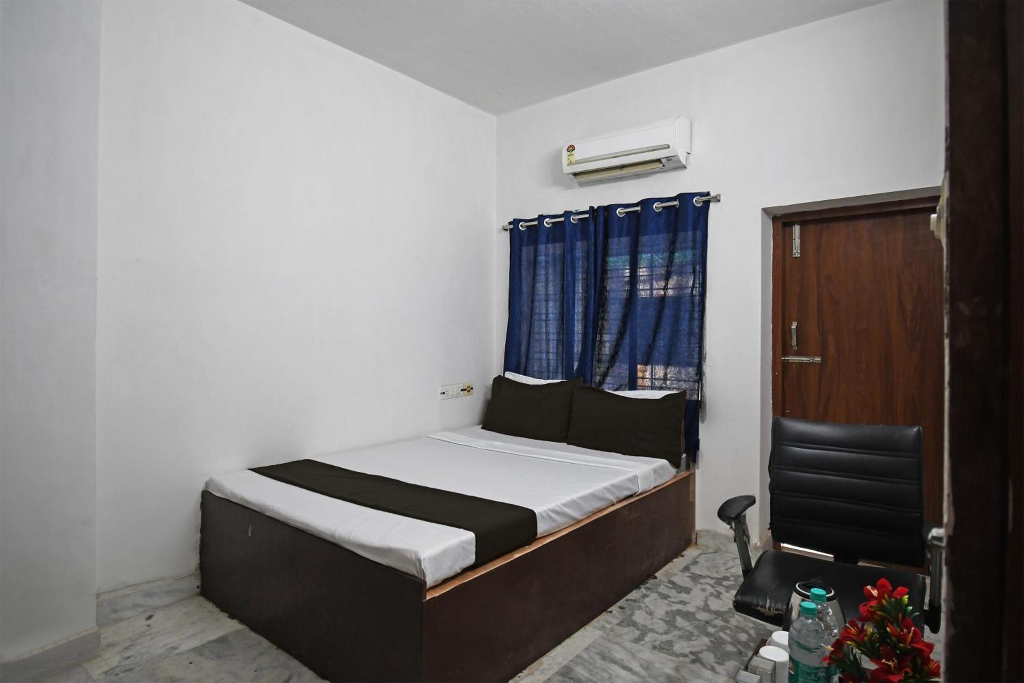 Oyo Hotel Chinar Park 加尔各答 外观 照片