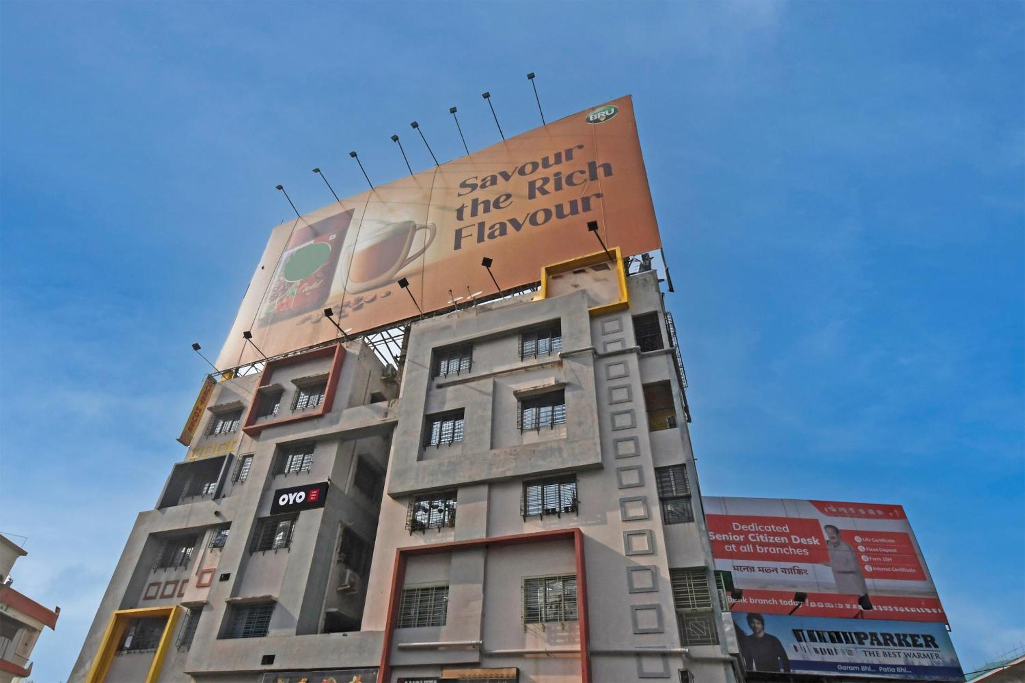 Oyo Hotel Chinar Park 加尔各答 外观 照片
